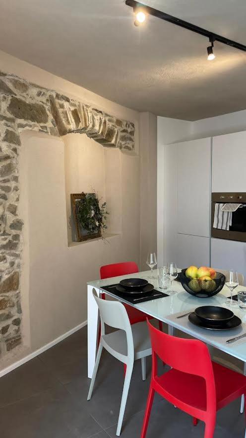 Api Tenna Apartments Glicine 1 Eksteriør billede