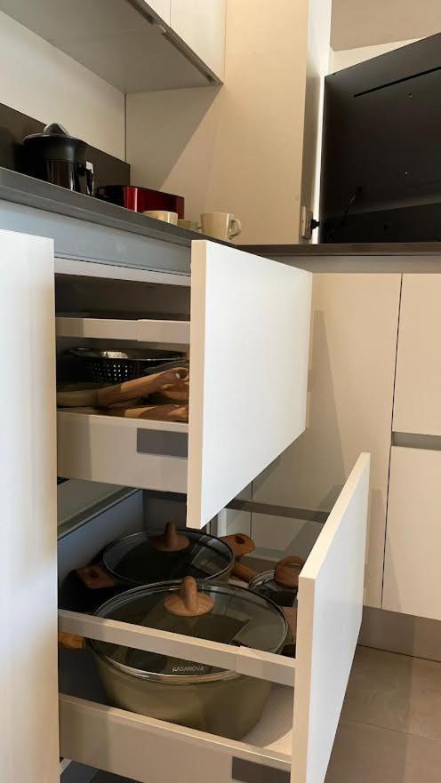Api Tenna Apartments Glicine 1 Eksteriør billede