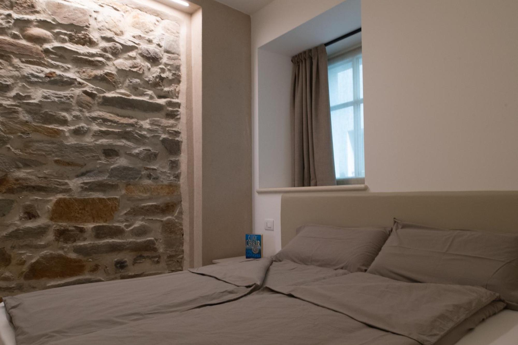 Api Tenna Apartments Glicine 1 Eksteriør billede